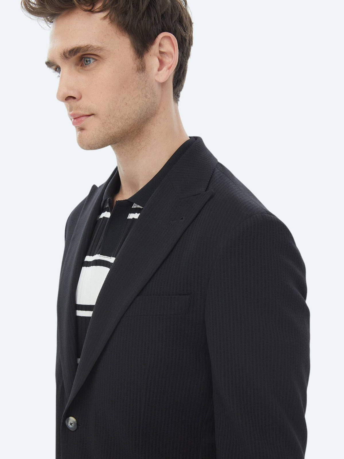 Gestreifte Jacke aus Baumwollmischung in moderner Passform