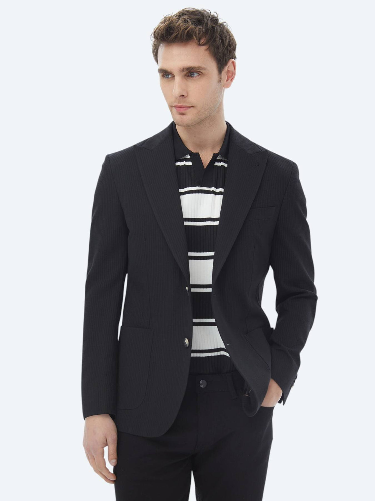 Gestreifte Jacke aus Baumwollmischung in moderner Passform