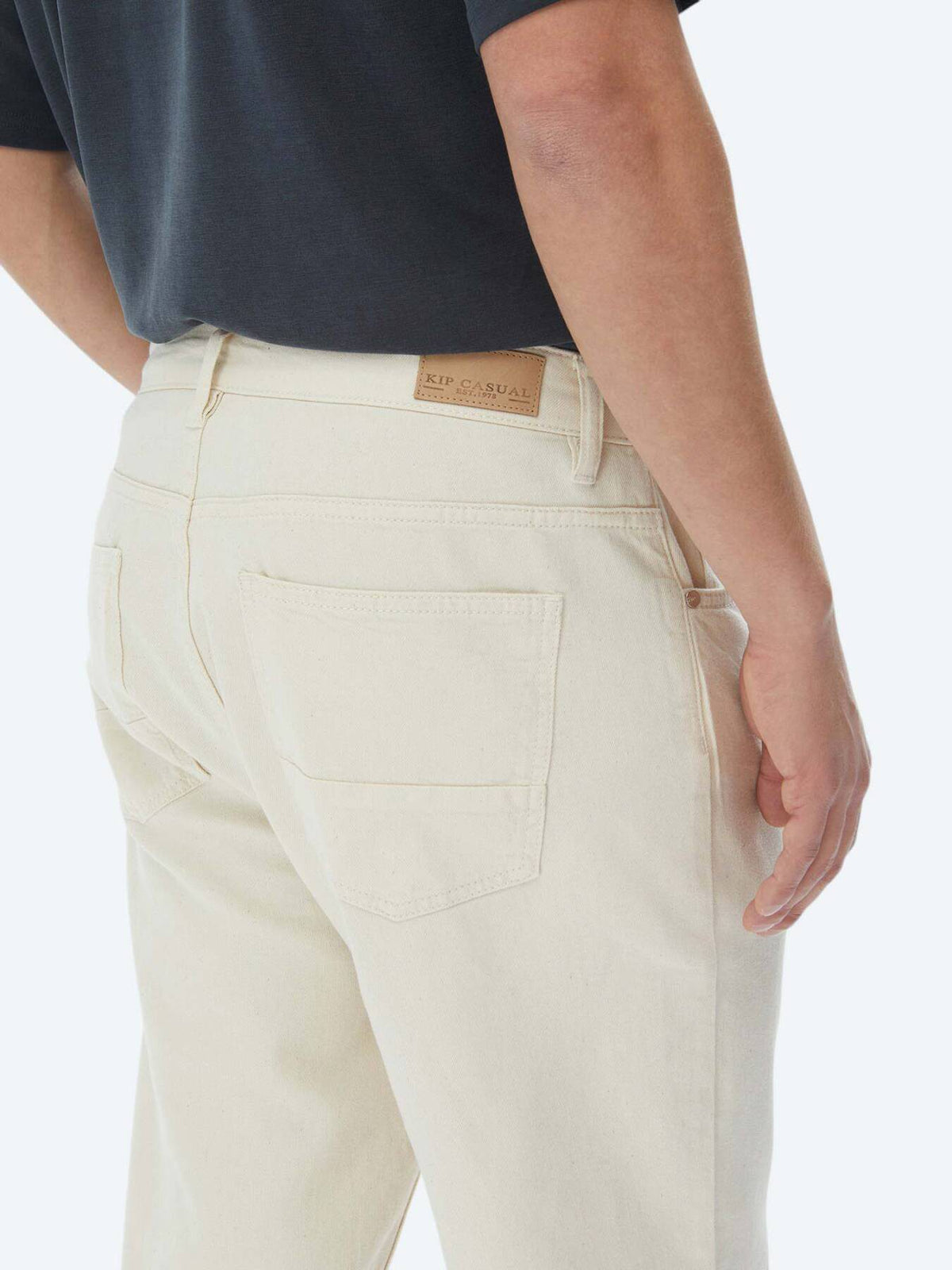 Lässige Hose aus Baumwollmischung in schlichter Carrot-Passform