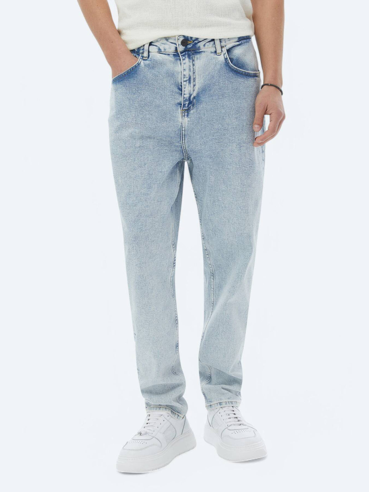 Carrot Fit Denim-Hose aus 100 % Baumwolle