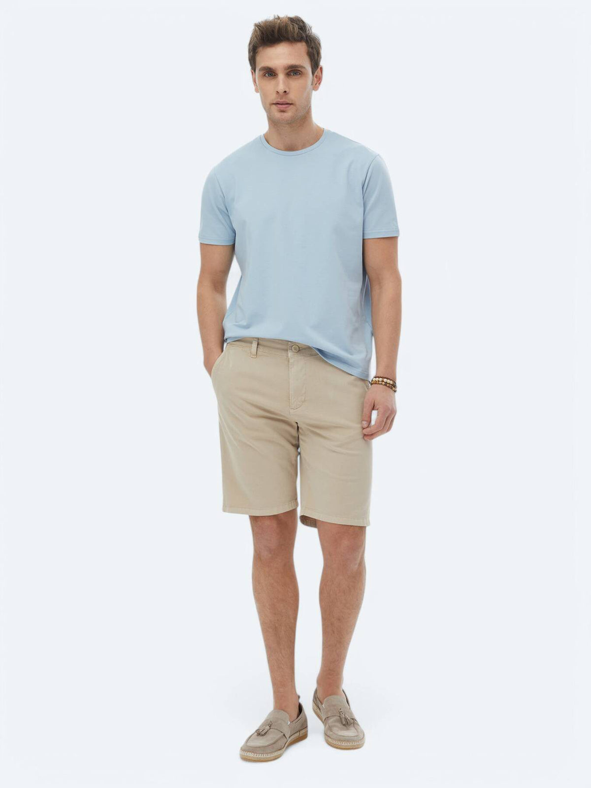Schlichtes T-Shirt aus Baumwollmischung mit Rundhalsausschnitt