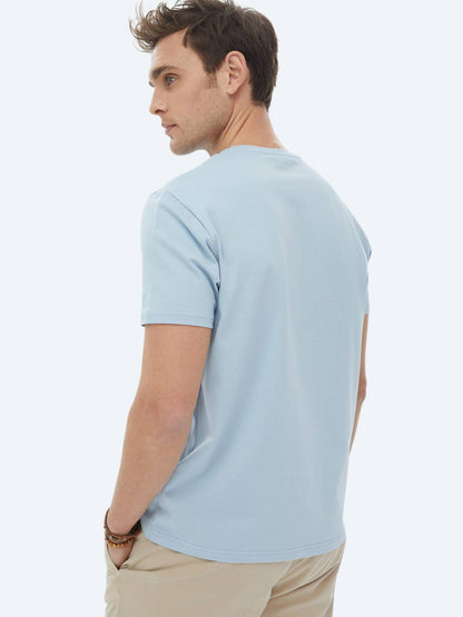 Schlichtes T-Shirt aus Baumwollmischung mit Rundhalsausschnitt