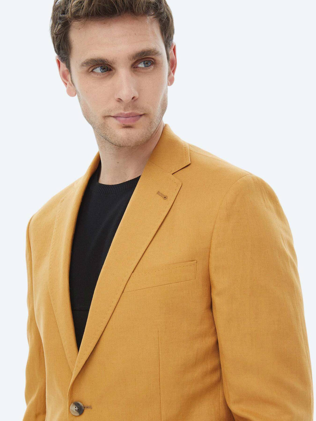 Schlichte Jacke aus Leinenmischung mit moderner Passform