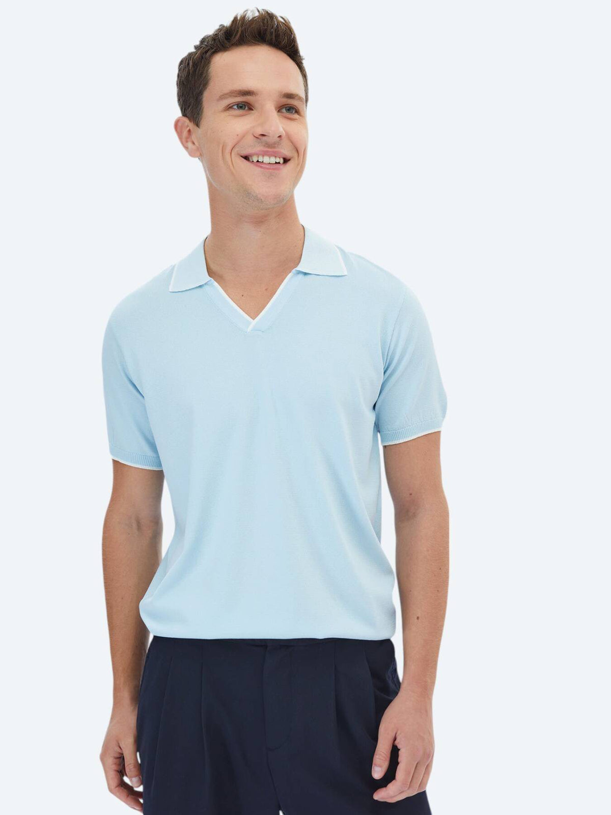 Rollkragenpullover aus schlichtem Strick