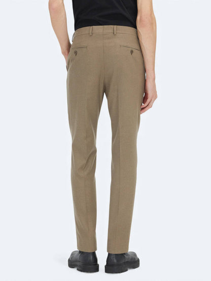 Klassische Hose mit figurbetonter Passform und Leinenbindung