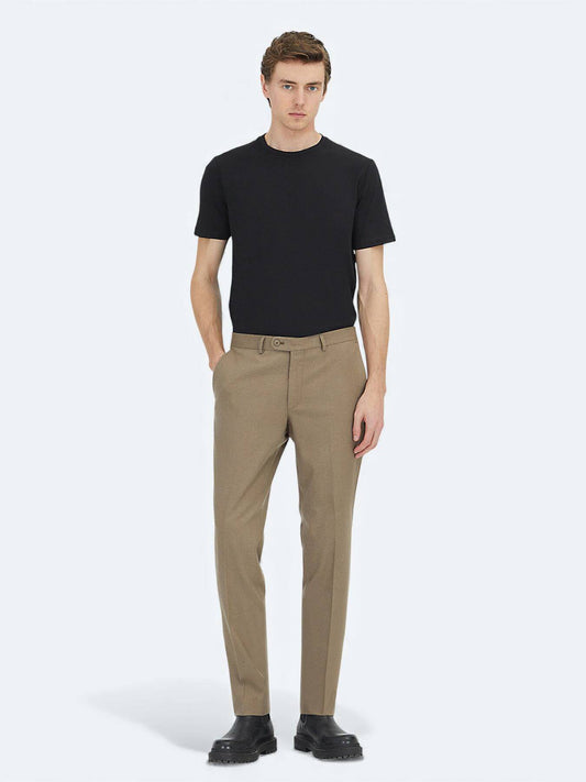 Klassische Hose mit figurbetonter Passform und Leinenbindung