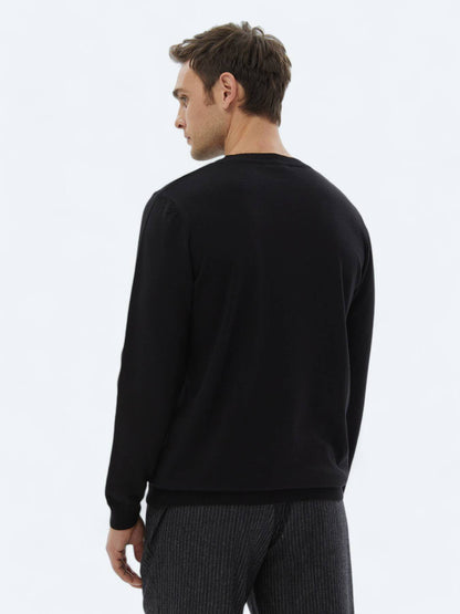 Strickpullover aus schlichter Baumwollmischung mit Rundhalsausschnitt
