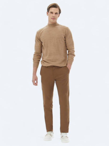 Gewebte Slim-Fit-Freizeithose