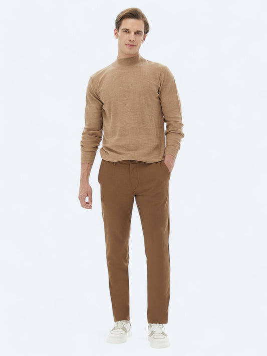 Gewebte Slim-Fit-Freizeithose