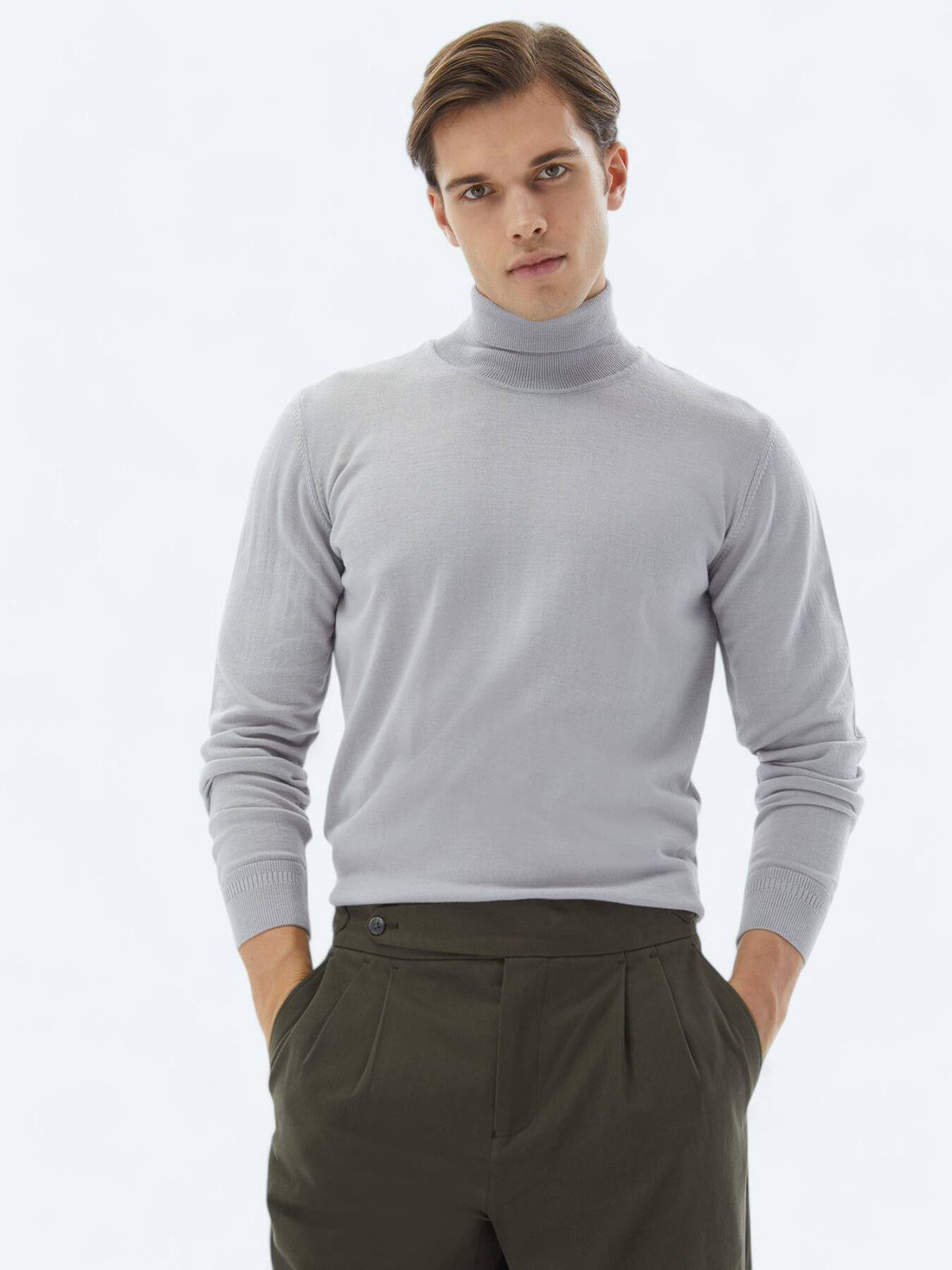 Strickpullover aus schlichter Wollmischung