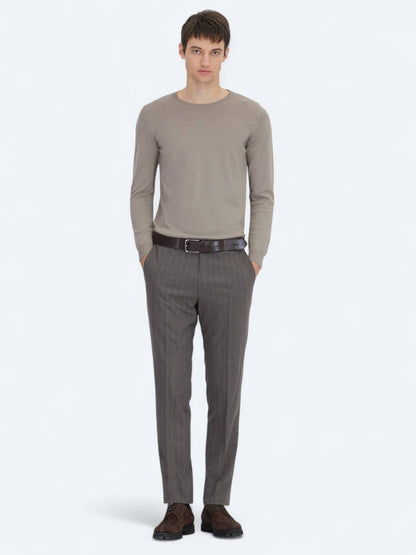Rundhals Pullover aus Strick