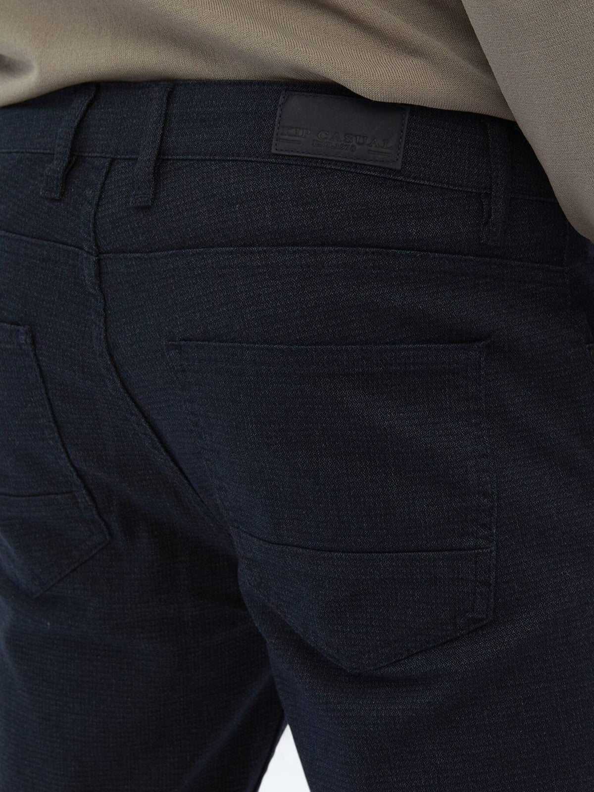 Lässige, gewebte Slim-Fit-Hose aus Baumwollmischung