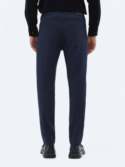 Lässige, gewebte Slim-Fit-Hose aus Baumwollmischung