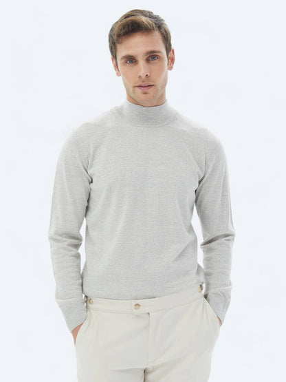 Strickpullover aus schlichter Wollmischung