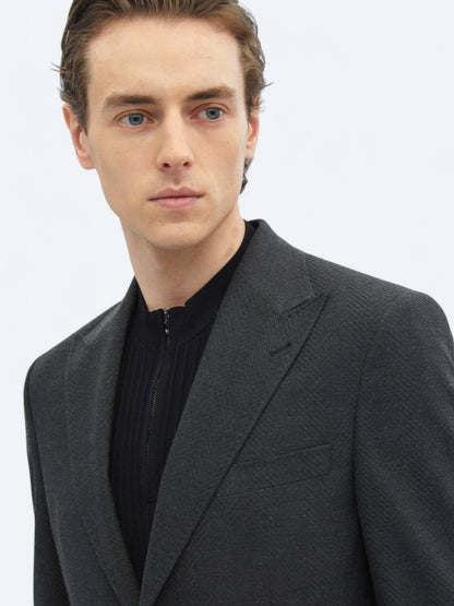 Gemusterte, umweltfreundliche Jacke mit moderner Passform