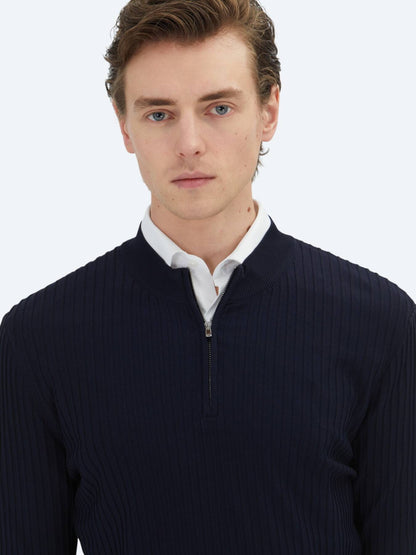 Gemusterter Strickpullover