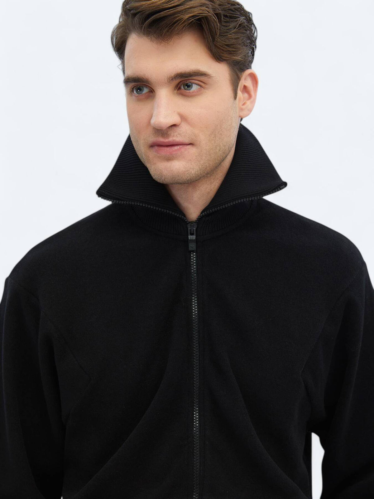 Sweatshirt mit hohem Kragen