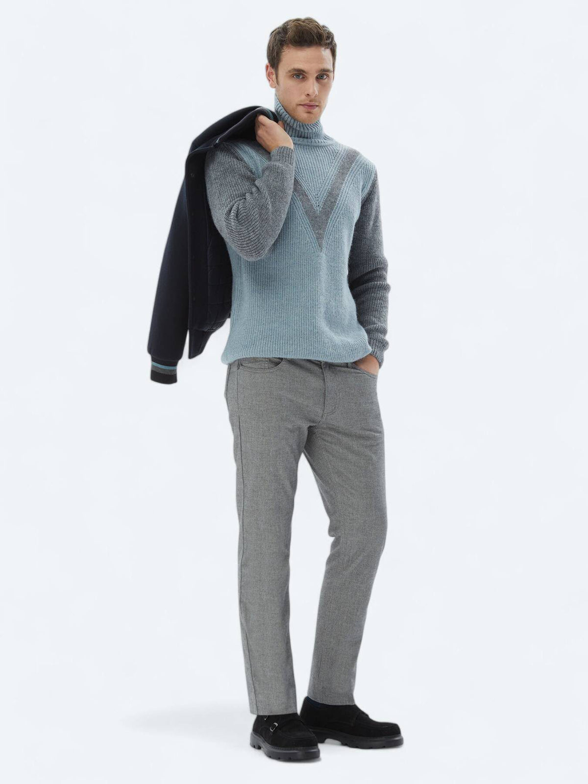 Gemusterter Strickpullover aus Wollmischung mit durchgehendem Rollkragen