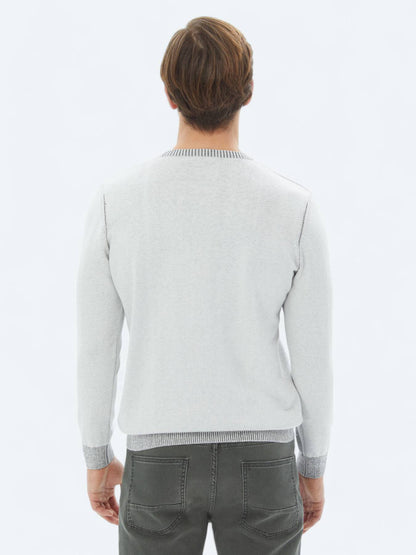 Gemusterter Strickpullover aus Baumwollmischung mit Rundhalsausschnitt