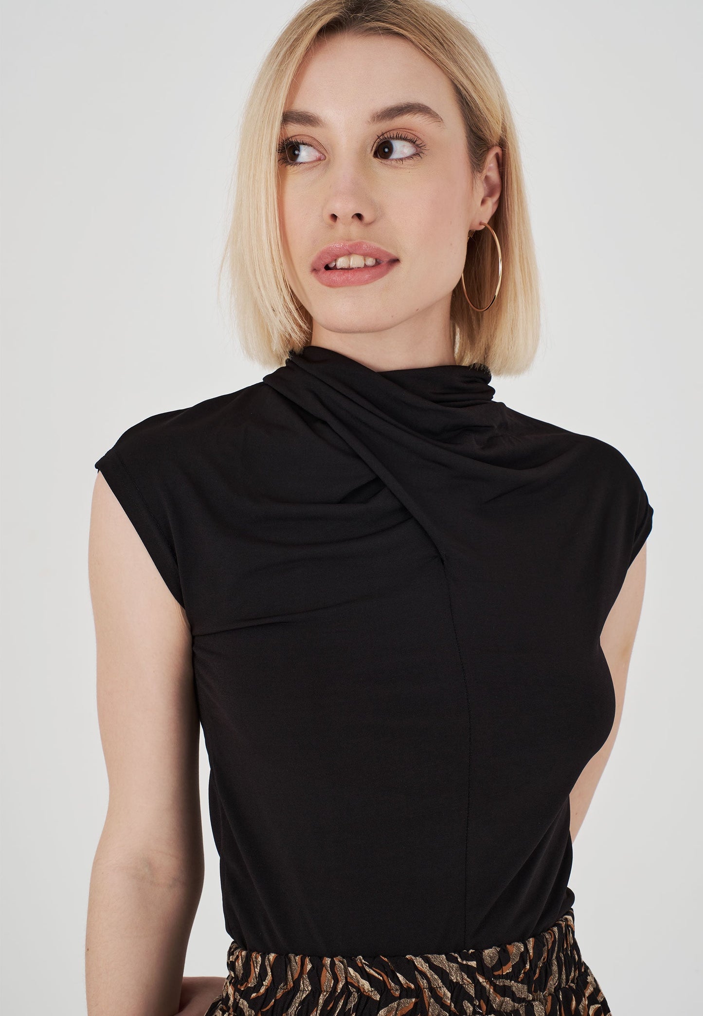 Sandy Fabric Blouse with Shirred Collar - Black