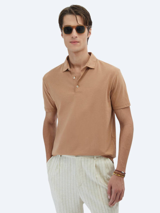 Einfaches Baumwoll-Polo mit Rollkragen