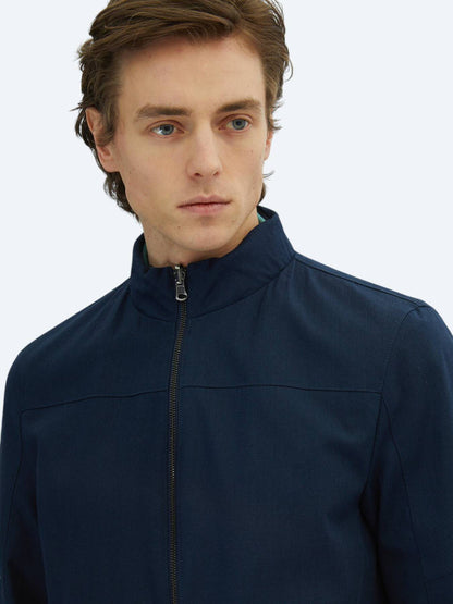 Strukturierte Jacke