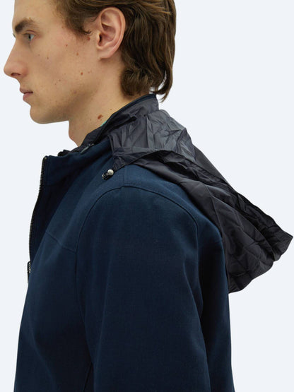 Strukturierte Jacke