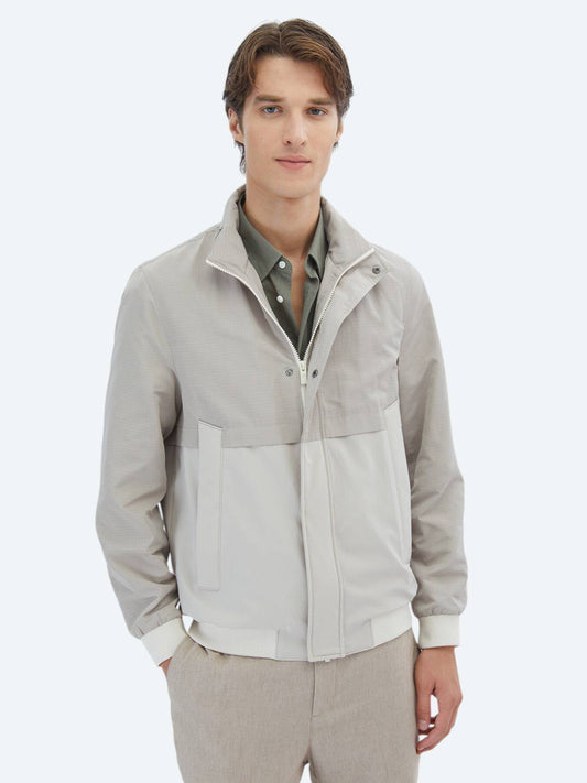 Strukturierte Jacke
