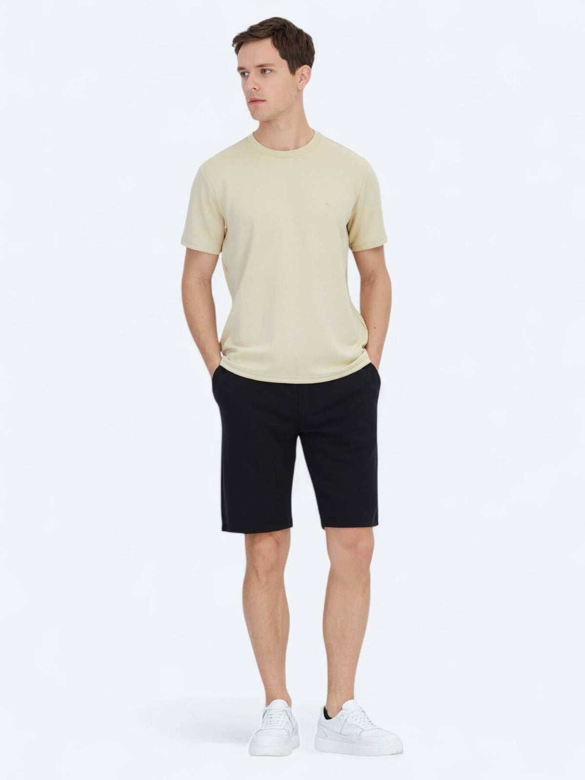 Einfaches Rundhals T-Shirt