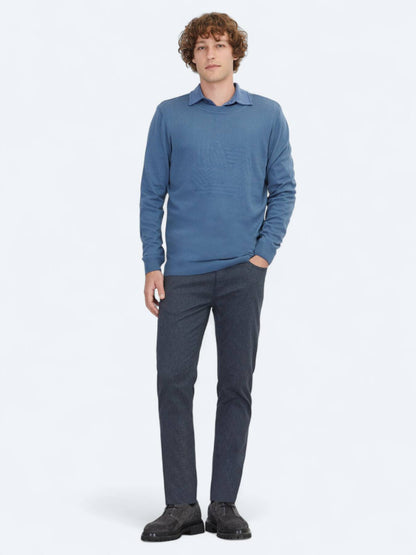 Hellblaues Strick-Sweatshirt