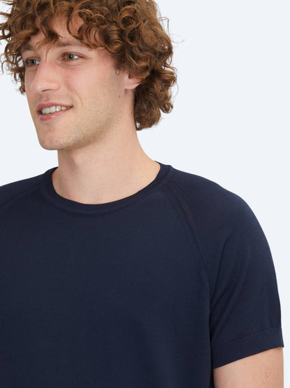 Marineblau Strickwaren