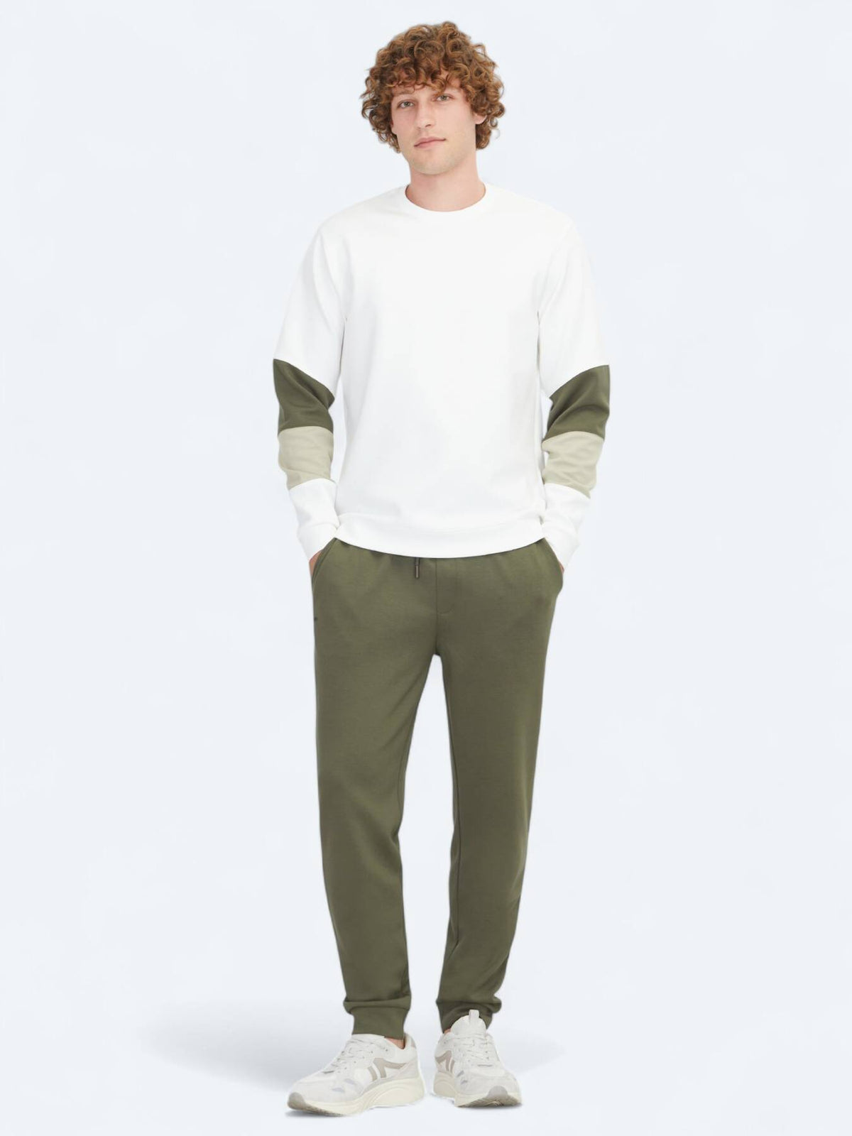 Ecru Rundhals Sweatshirt