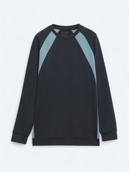 Marineblauer Rundhals Pullover