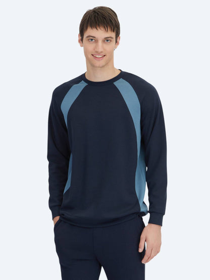 Marineblauer Rundhals Pullover