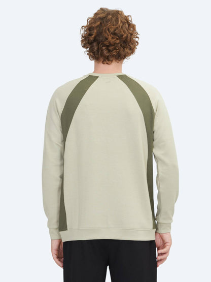 Hellgrüner Rundhalsausschnitt Pullover