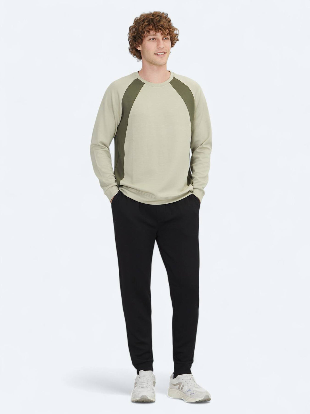 Hellgrüner Rundhalsausschnitt Pullover