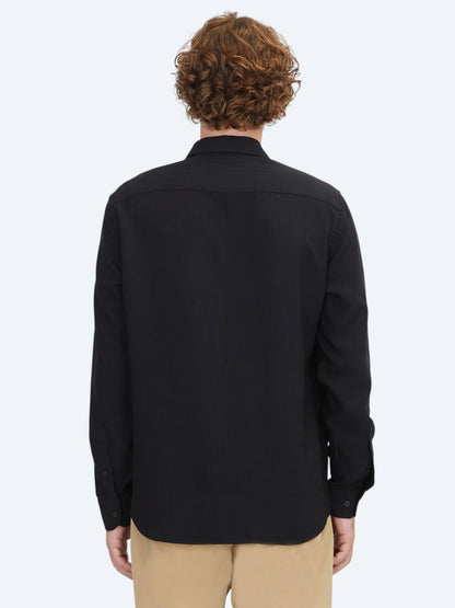 Schwarzer Strickpullover