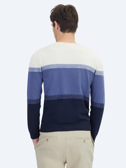 Marineblauer Strickpullover