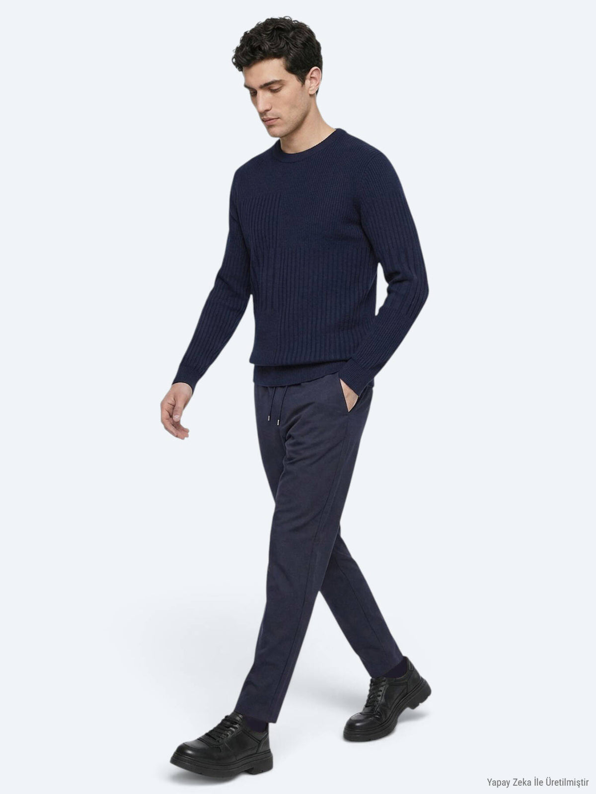 Marineblauer Strickpullover