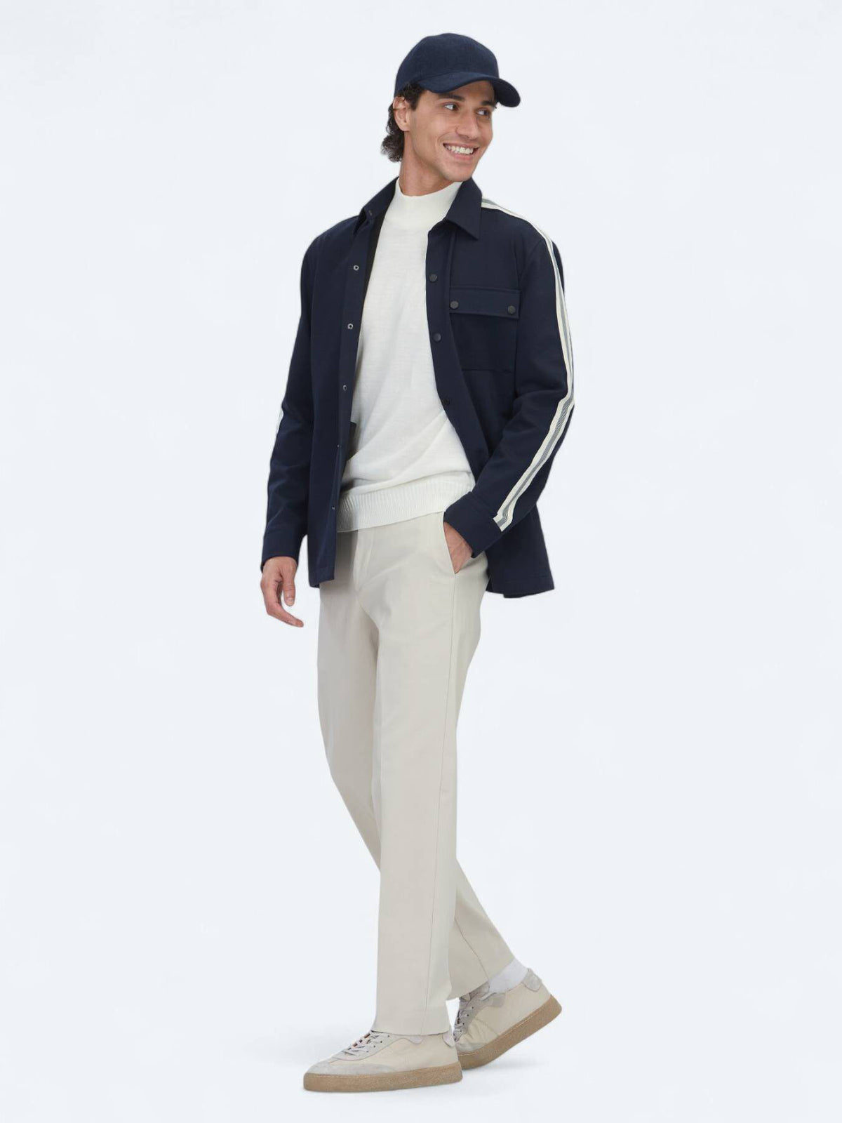 Marineblaues Overshirt