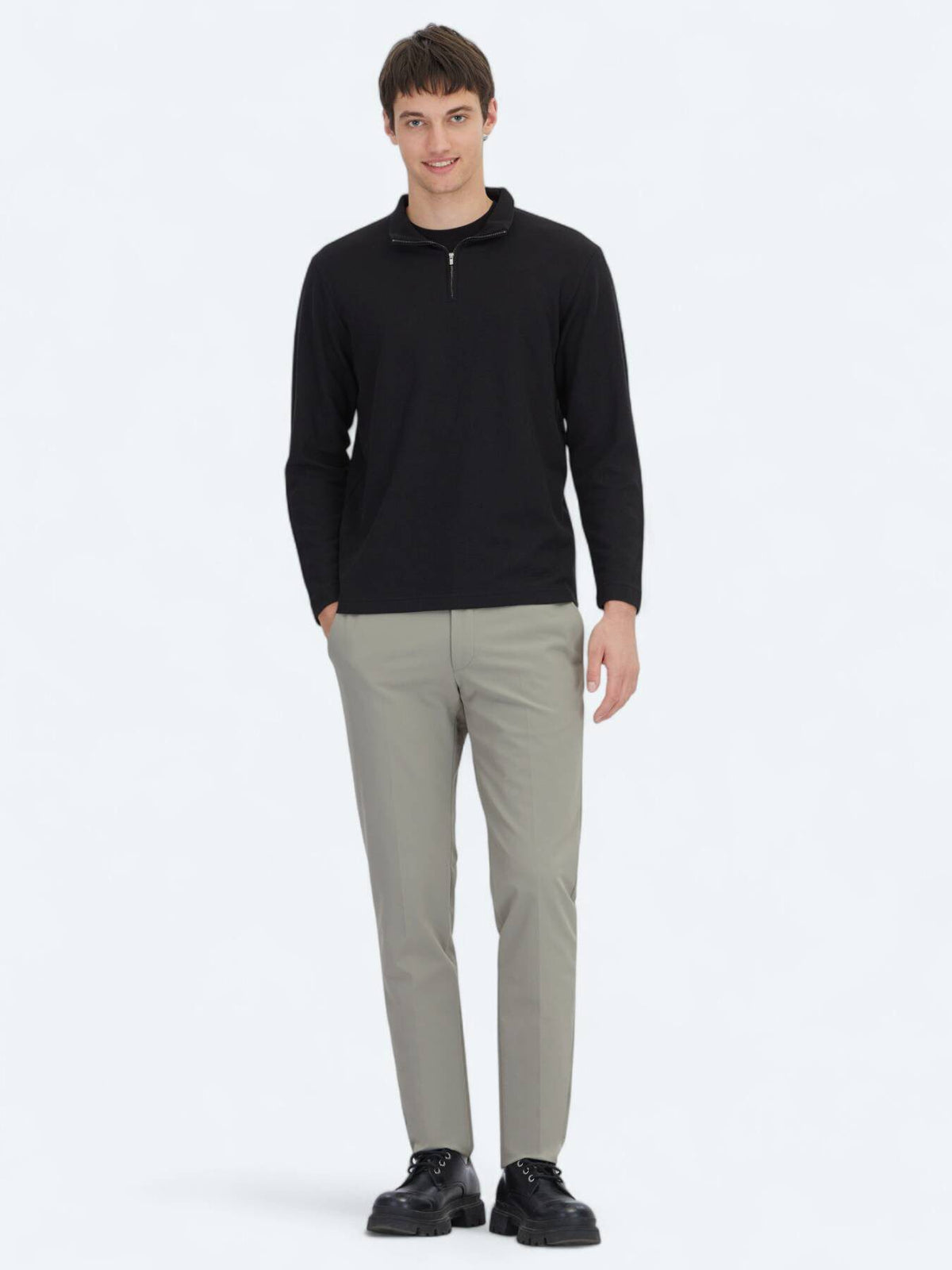 Schwarzes Ripp-Crewneck-T-Shirt