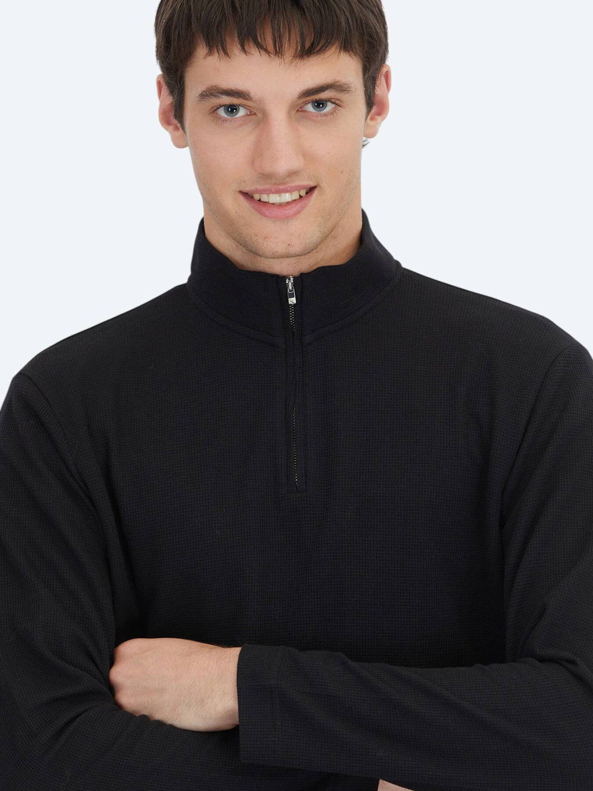 Schwarzes Ripp-Crewneck-T-Shirt