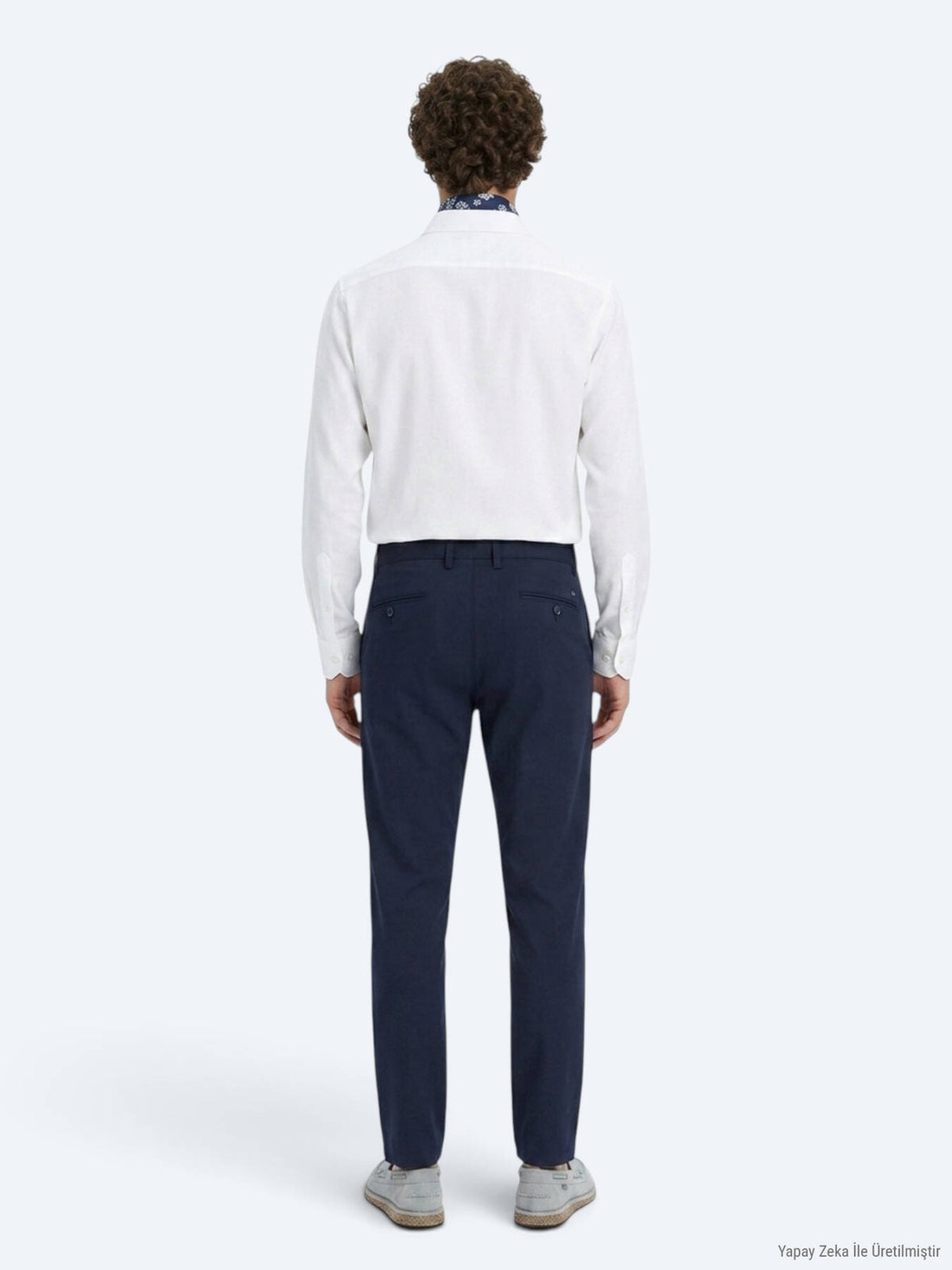 Marineblaue, gewebte Freizeithose in regulärer Passform