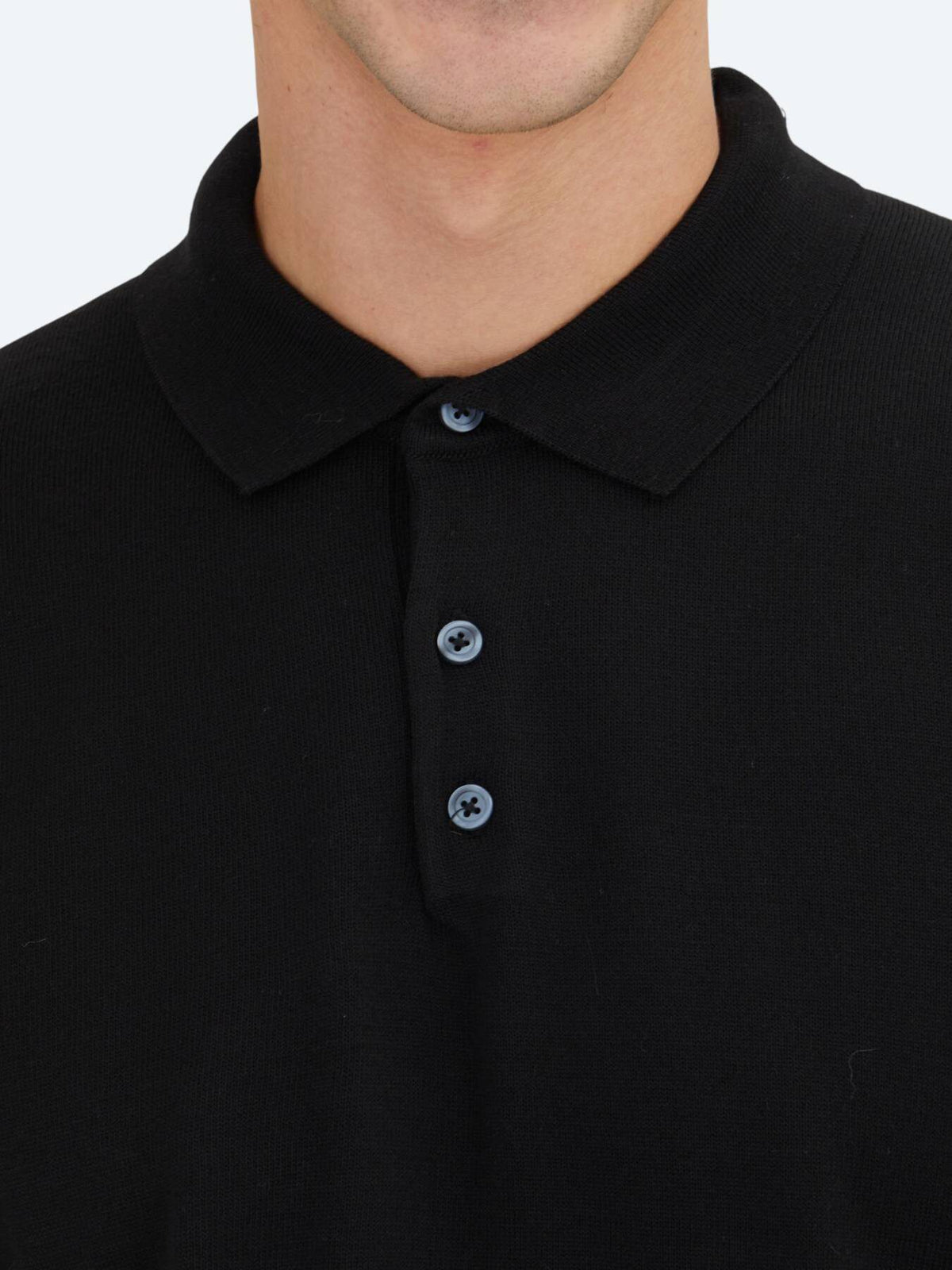 Schwarzes Strick-Sweatshirt