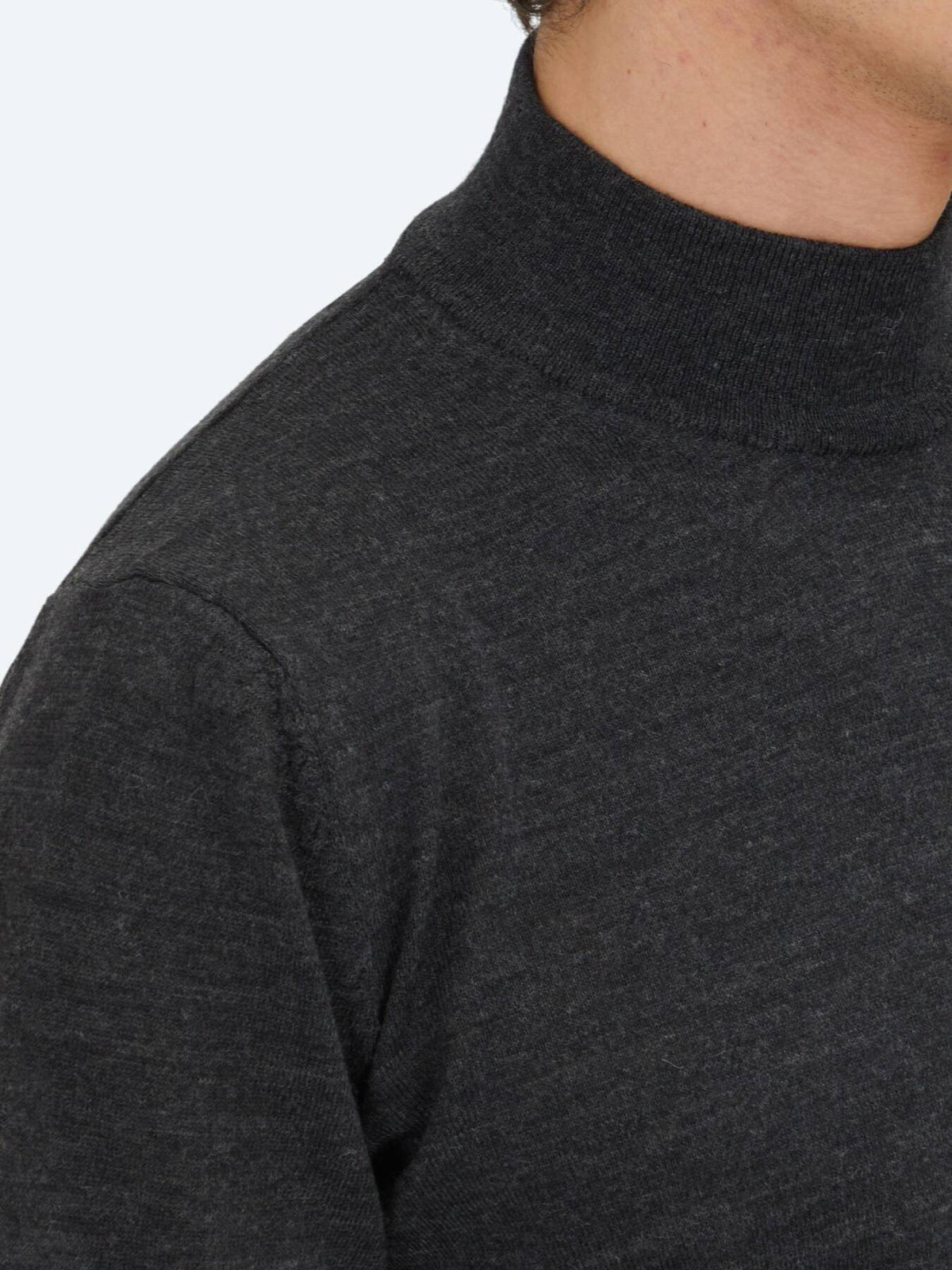 Kohlenstrick Sweatshirt