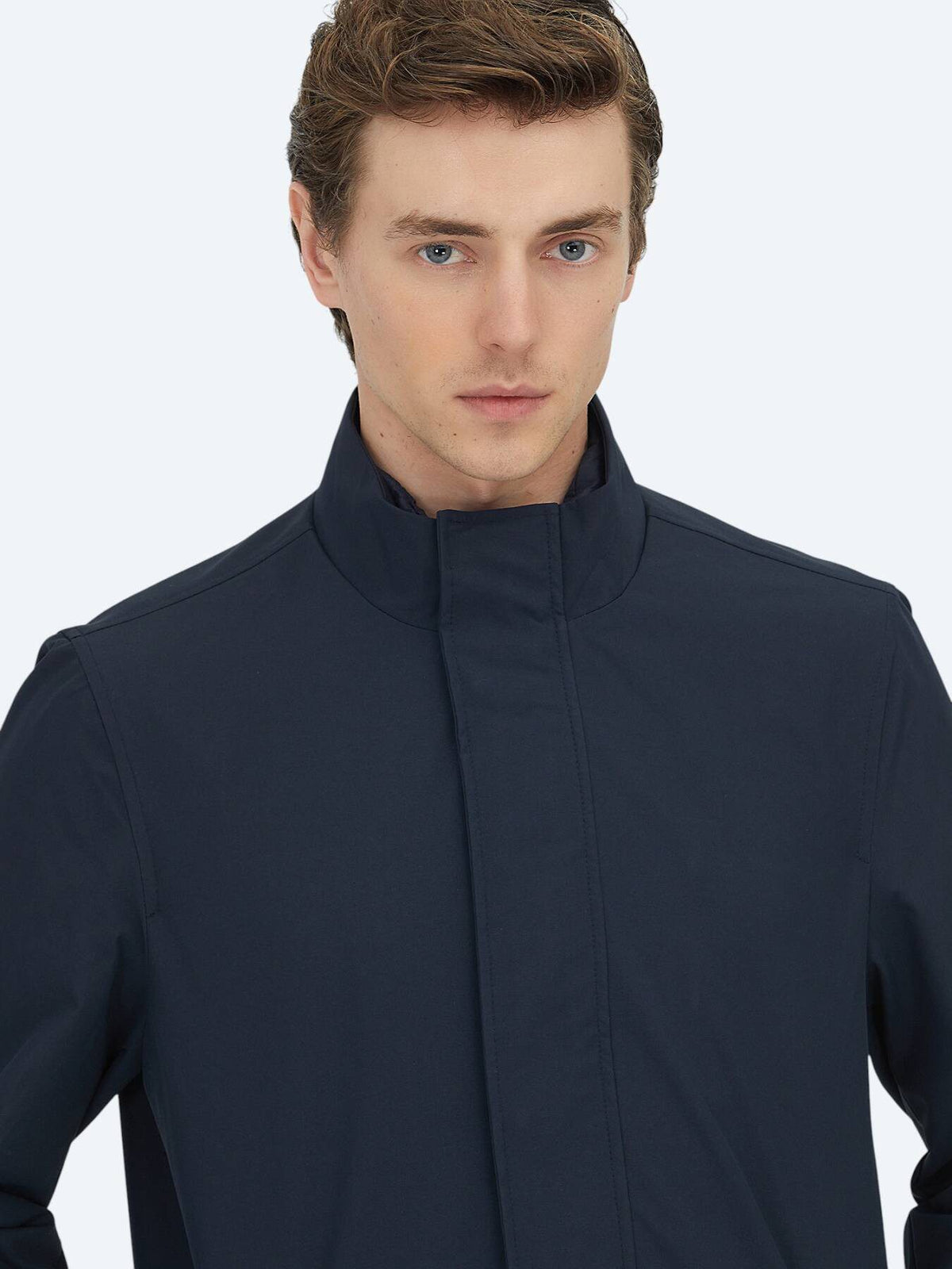 Marineblauer Oversize-Doppelreiher Regenmantel