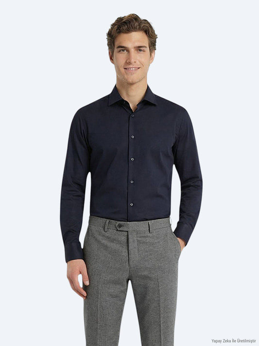 Schwarzes, schlichtes Slim-Fit-Hemd aus 100 % Baumwolle mit Webmuster.