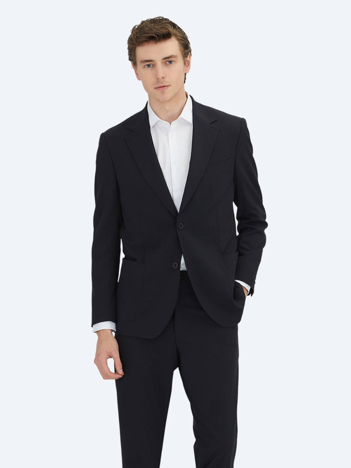 Schwarzer schlichter Anzug, Modern Fit