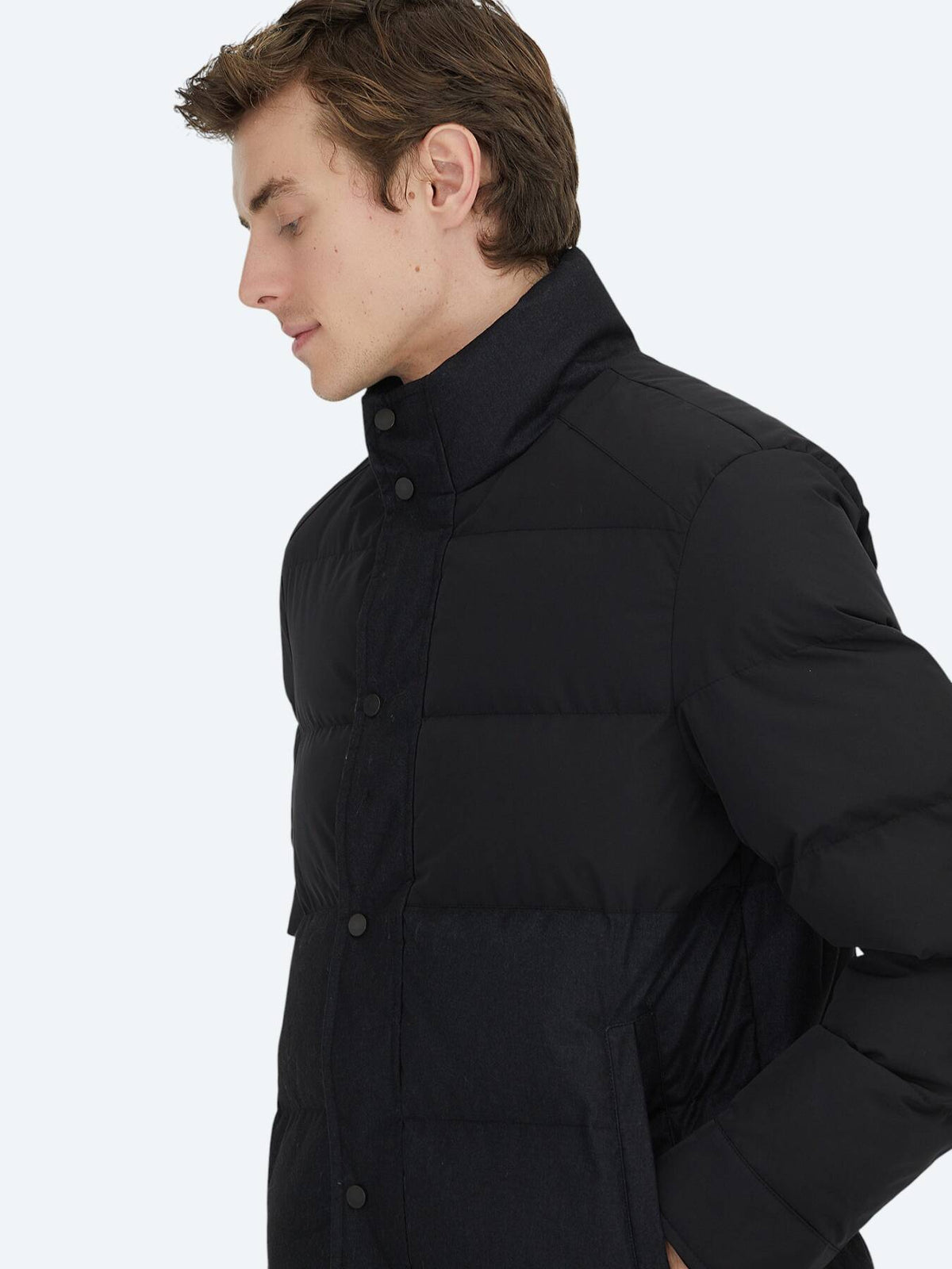 Schwarzer Regular Fit Kapuzenmantel