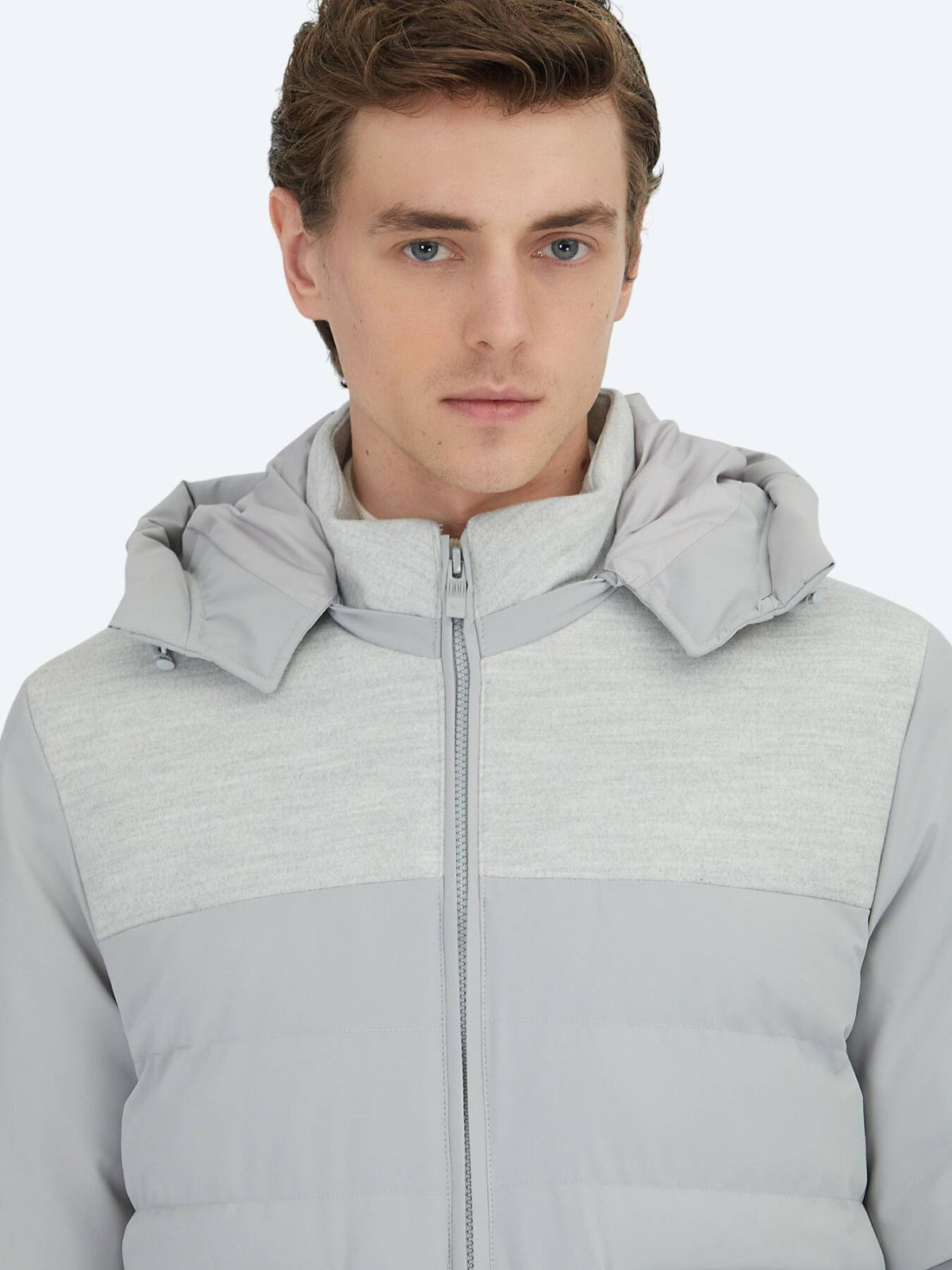 Hellgrauer Regular Fit Rollkragen Freizeitmantel